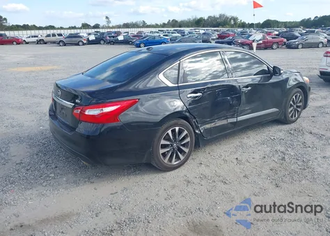 2016 Nissan Altima 2.5 Sv z USA, uszkodzony, nr VIN 1N4AL3AP9GC113985